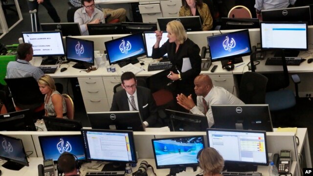 Con sede en Nueva York, la empresa de noticias es propiedad de la familia real del estado de Qatar en el Golfo Pérsico.
