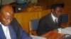 L'avocat Cecil John Maruma et son client Augustin Ngirabatware, ancien ministre rwandais de l’urbanisme, lors de sa première comparution devant le Tribunal pénal international pour le Rwanda (TPIR) à Arusha, le 10 octobre 2008