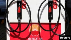 中石油在北京的一个加油站 