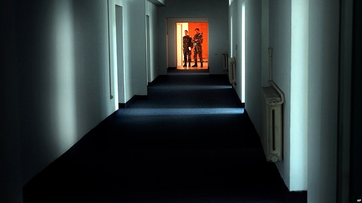 Report US Backs Off Bid To Reopen CIA Black Site Prisons