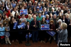 U.S. Democratic presidential candidate Hillary Clinton rallies with supporters at Wood Museum of Springfield History in Springfield, Mass., Feb. 29, 2016.