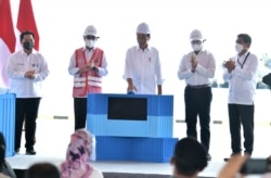 Presiden Jokowi mengawali kunjungan kerja di Provinsi NTT dengan meresmikan Terminal Multipurpose Wae Kelambu Pelabuhan Labuan Bajo, di Kabupaten Manggarai Barat, Kamis, 14 Oktober 2021. (Twitter/@setkabgoid)