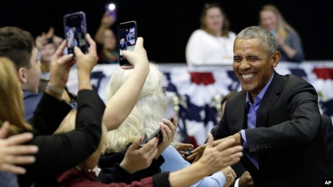 Bivši predsednik Barak Obama na mitingu u Indijani