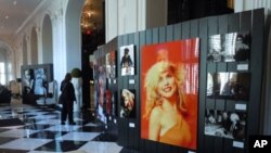 Photographer Mick Rock's iconic images of rock stars are on exhibit at the W Hotel in Washington, DC. 