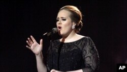 Adele, sur scène à Londres (archives)