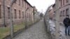 Un ex-gardien d'Auschwitz condamné à cinq ans de prison en Allemagne pour "complicité" dans la mort de 170.000 Juifs