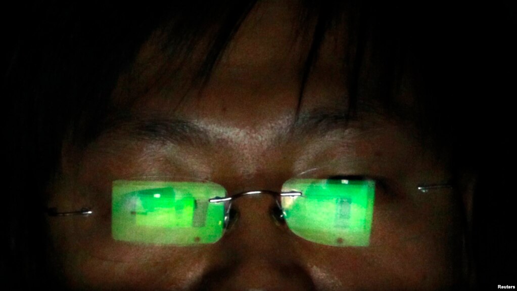 США обвиняют китайских хакеров в краже исследований в области COVID-19