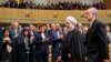 دفاع روحانی از تداوم مذاکره و پاسخ به رهبر و فرمانده سپاه: "فرصت برجام دائمی نیست" 