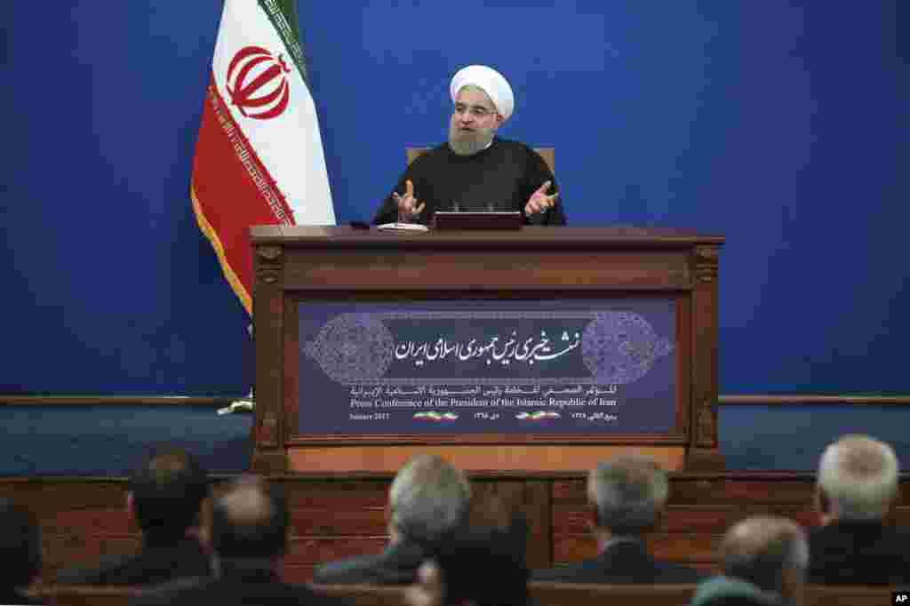 رئیس جمهوری ایران در یک نشست خبری در تهران درباره بازنگری در برجام گفت، ایران مذاکره دوباره درباره مسئله هسته ای را غیرممکن می داند.