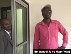 Echos du palais", un artiste engagé pour Paul Biya, à Yaoundé, le 12 novembre 2018.