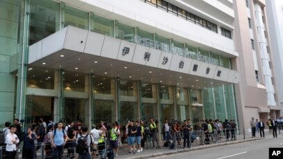 林郑月娥首场社区对话前纽时撰文称香港仍有未来