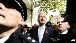 WikiLeaks' founder Julian Assange leaves the High Court in London, November 2, 2011.