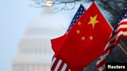 https://gdb.voanews.com/4CB1F09A-5FAE-4EF4-A153-6A4C65300A36_cx0_cy1_cw0_w250_r1_s.jpg
