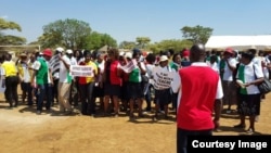 Teachers say they want to be paid 2015 bonuses. (Photo: ZIMTA)