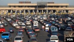 Los esfuerzos conjuntos se concentran en puntos de entrada de alto uso, como este de Tijuana-San Diego.