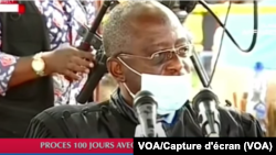 Le juge Raphael Yanyi Ovungu président le procès de Vital Kamerhe au CPRK à Kinshasa, RDC, 25 mai 2020. (Capture d'écran)