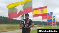 အမေရိကန်ပြည်ထောင်စု ၂၀၁၇ အမေရိကန် ဂျူနီယာ လူငယ်ဂေါက်သီးပြိုင်ပွဲ ကမ္ဘာ့အဆင့်(၁) အနိုင်ရသူ မြန်မာနိုင်ငံက ကိုဟိန်းစည်သူ ။