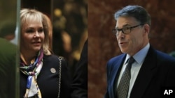 From left, Oklahoma Gov. Mary Fallin and former Texas Gov. Rick Perry arrive at Trump Tower in New York, Nov. 21, 2016.