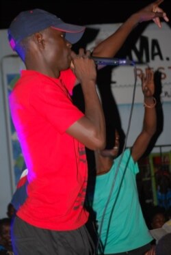 Bacula okumangalisayo abafana beTop Kings