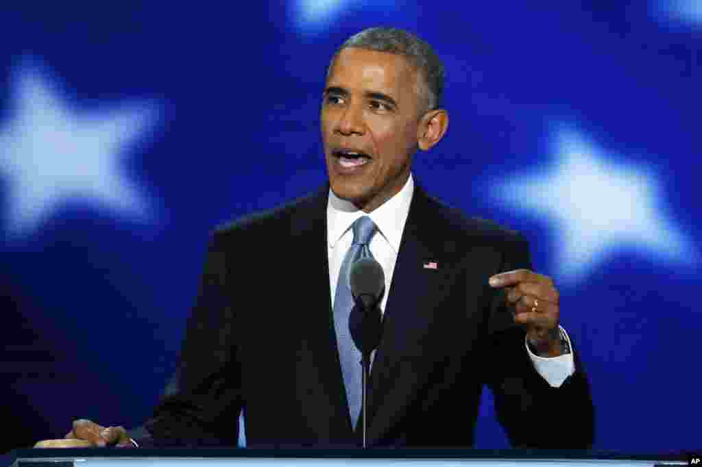 امریکہ کے صدر براک اوباما نے فلاڈیلفیا میں جاری ڈیموکریٹک قومی کنونشن سے بدھ کو دیر گئے خطاب کیا۔