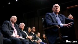 Director of National Intelligence Dan Coats testifies before the Senate Armed Services Committee on worldwide threats, on Capitol Hill in Washington, March 6, 2018. 