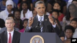 美國總統奧巴馬(資料圖片)在星期六每週講話中呼籲國會盡快通過他的就業法案