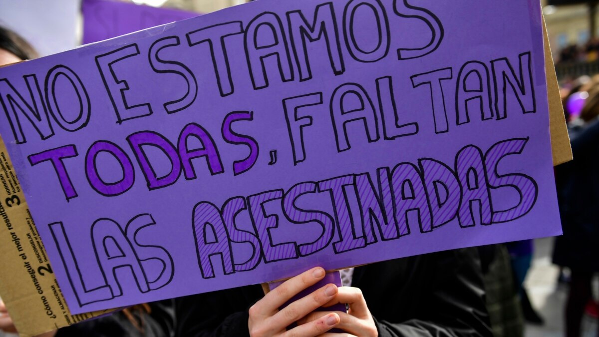 Crisis De Violencia Contra La Mujer En América Latina Activistas Toman Las Calles En Protesta