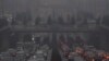 Khói mù ở Bắc Kinh ảnh hưởng các chuyến bay, giao thông