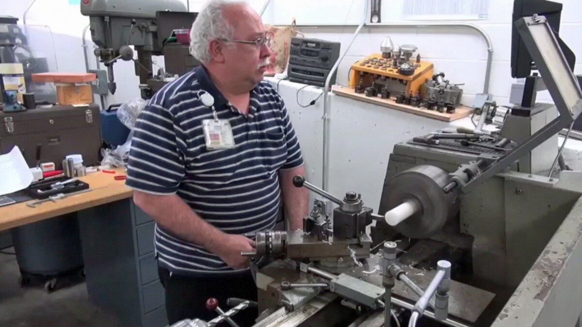 Hospital Machinist Aids Medical Research