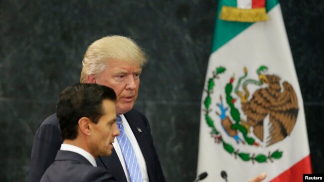 Trump comenzó a tensar la relación bilateral desde que era candidato a la presidencia al referirse a los mexicanos como delincuentes y violadores.