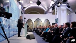 Yalta Avrupa Strateji toplantısında konuşan Ukrayna Cumhurbaşkanı Petro Poroşenko