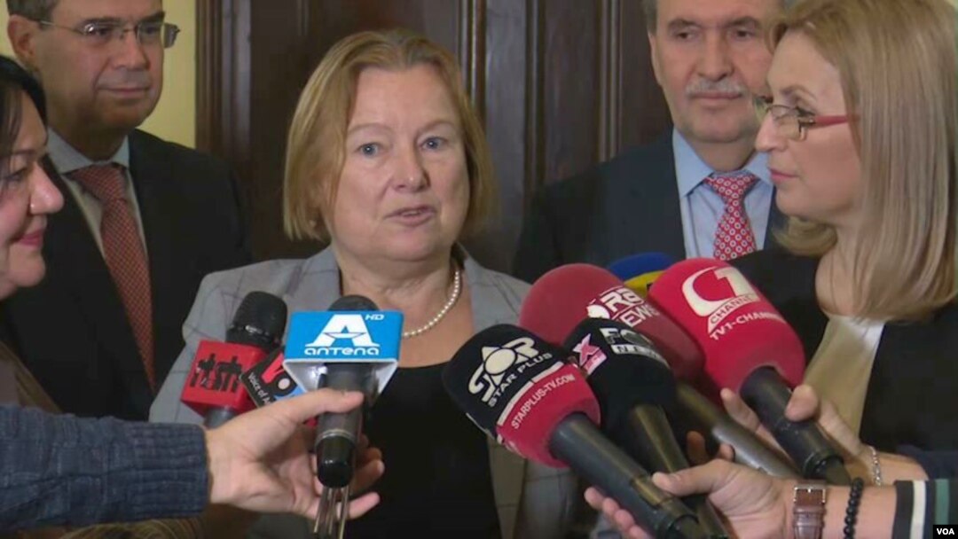 Direktur VOA, Amanda Bennett. (Foto: dok).