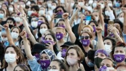 Istanbul women