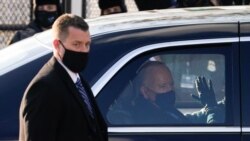 Predsednik Džozef Bajden u vozilu na putu do Bele kuće, Foto: Reuters