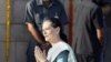 Sonia Gandhi Tampil di Depan Publik Pertama Kali Sejak Operasi