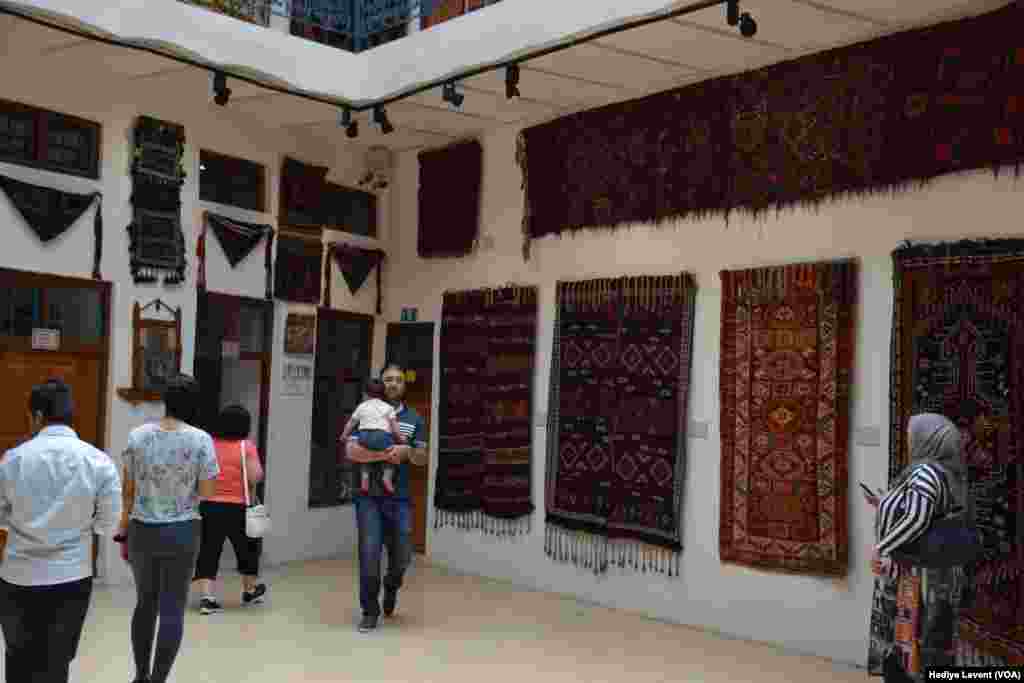 Most parts of the castle are closed due to renovations. However, the economic crisis in the country has caused delays. Some small-scale museums inside the castle that are still open to visitors, in Irbil, Iraq.