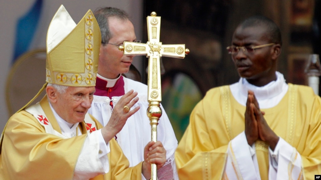 Папа Бенедикт, 20 листопада 2011 року