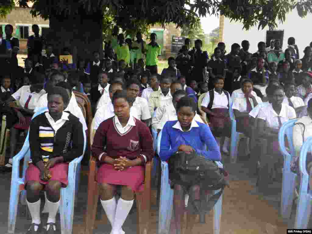 The South Sudan government is poised to roll out a nationwide program to urge parents to keep their daughters in school.