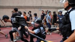 ဟောင်ကောင်မှာ ဆန္ဒပြသူတွေနဲ့ တရုတ်ထောက်ခံသူတွေ ရင်ဆိုင်တွေ့
