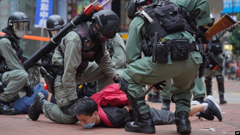 Đối Thoại: Trung Quốc bảo vệ dự luật an ninh ở Hong Kong, lên án ‘khủng bố’