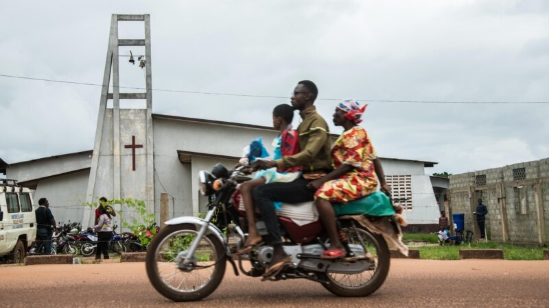 Un prêtre catholique contaminé par le virus Ebola à Mbandaka en RDC