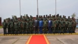 Le président Felix Tshsiekedi avec les hauts gradés de l'armée de la RDC à Kinshasa, RDC, 1er février 2019. (Présidence RDC)