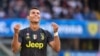 L'attaquant portugais de la Juventus, Cristiano Ronaldo, après avoir raté un tir lors du match contre l'AC Chievo au stade Marcantonio-Bentegodi de Vérone, le 18 août 2018.
