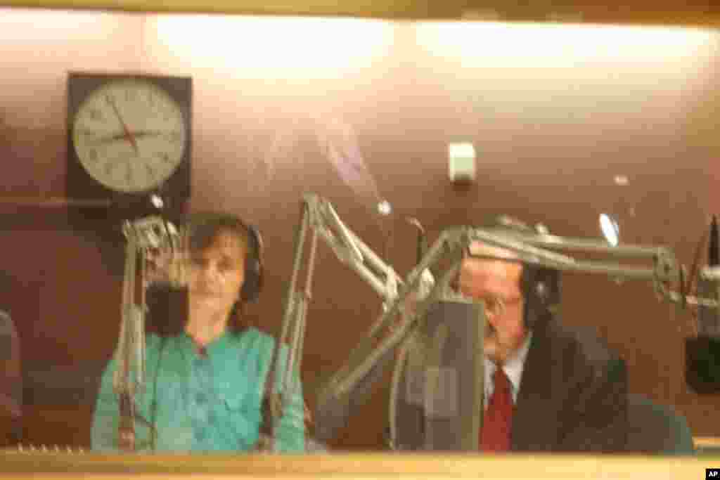 Posljednja radijska emisija Glasa Amerike na hrvatskom jeziku, Washington, DC, 23. studenog 2011.