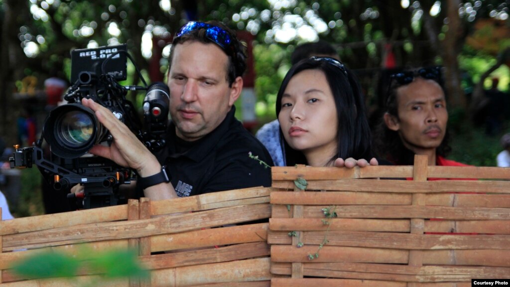 Sutradara Film Laga Indonesia | sutradara hollywood dari indonesia livi zheng garap film Sutradara Film Laga Indonesia | sutradara hollywood dari indonesia livi zheng garap film