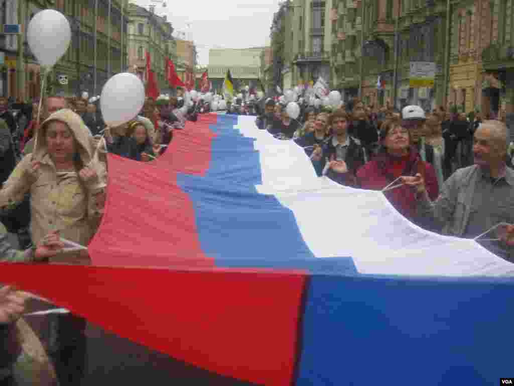 Петербургский «Марш»