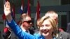 Clinton llegó a Perú
