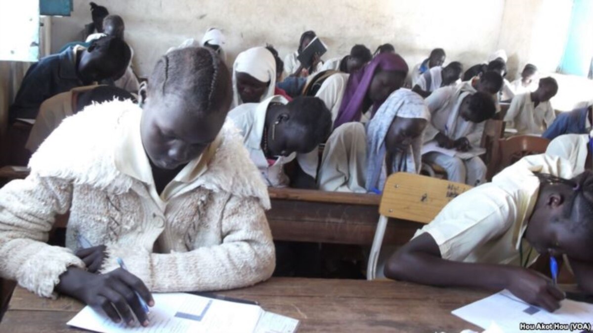 South Sudan Launches Program To Teach Teachers south-sudan-launches-program-to-teach-teachers