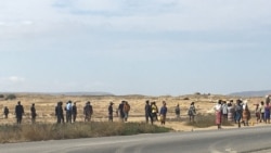 Polícia expulsa desalojados do bairro de Salinas, Benguela, Angola