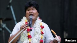 El expresidente de Bolivia Evo Morales habla en Buenos Aires, Argentina el 22 de enero de 2020, durante un acto en celebración del Día Fundacional de la Estado Plurinacional de Bolivia.